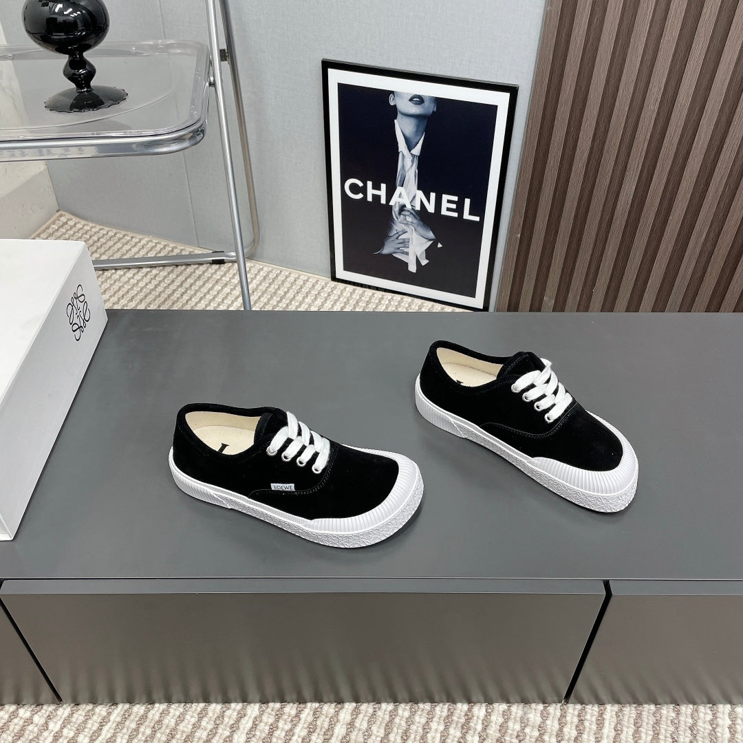 TERRA VULCA LACE-UP SNEAKER IN BLACK SUEDE