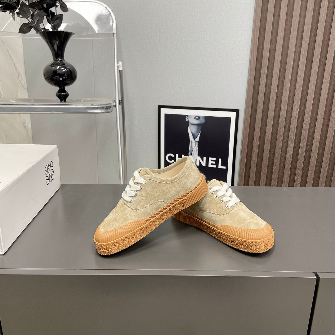 TERRA VULCA LACE-UP SNEAKER IN SAND BROWN SUEDE