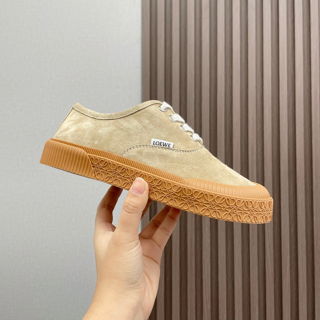 TERRA VULCA LACE-UP SNEAKER IN SAND BROWN SUEDE