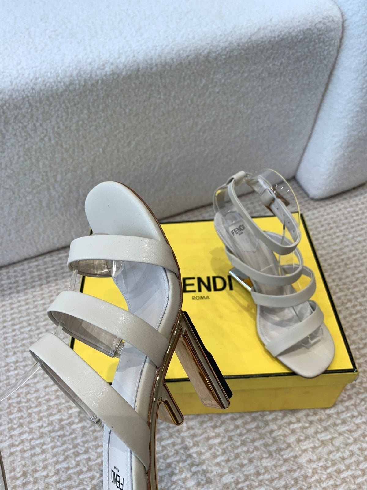 FENDI HIGH SANDAL 10 CM IN BEIGE CALFSKIN