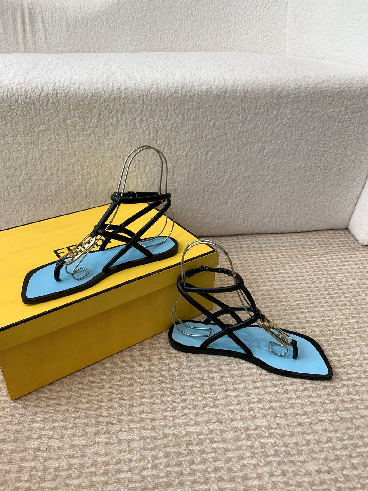 FENDI O'LOCK THONG SANDAL BLACK AND BLUE CALFSKIN WITH GOLD HARDWARE