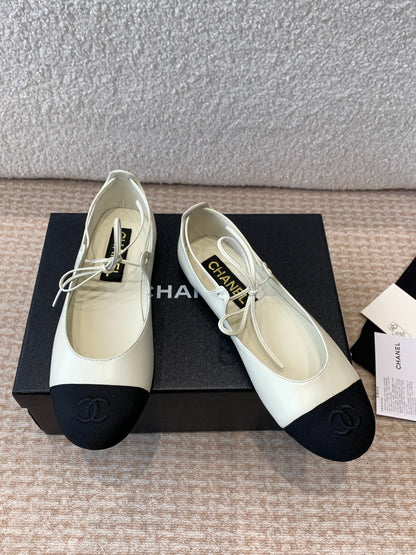 MARY JANE BALLERINA IN WHITE LAMBSKIN