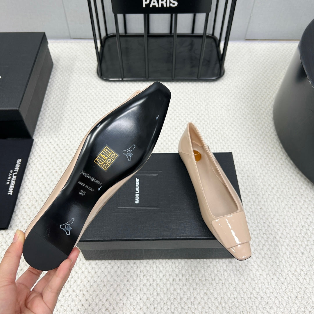 POPPY BALLET FLATS IN BEIGE GLOSSY LAMBSKIN