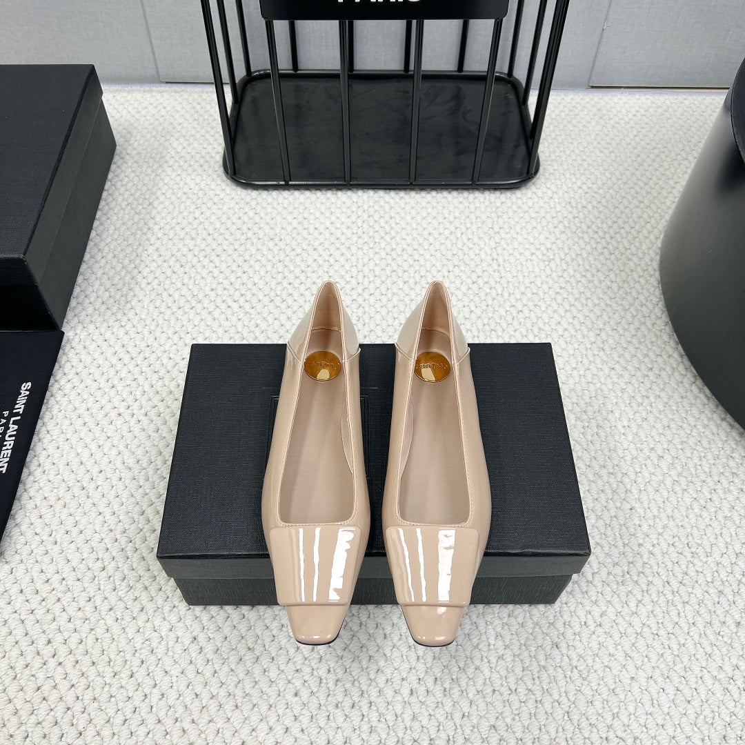 POPPY BALLET FLATS IN BEIGE GLOSSY LAMBSKIN
