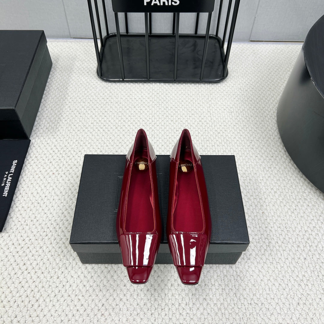POPPY BALLET FLATS IN BURGUNDY RED GLOSSY LAMBSKIN