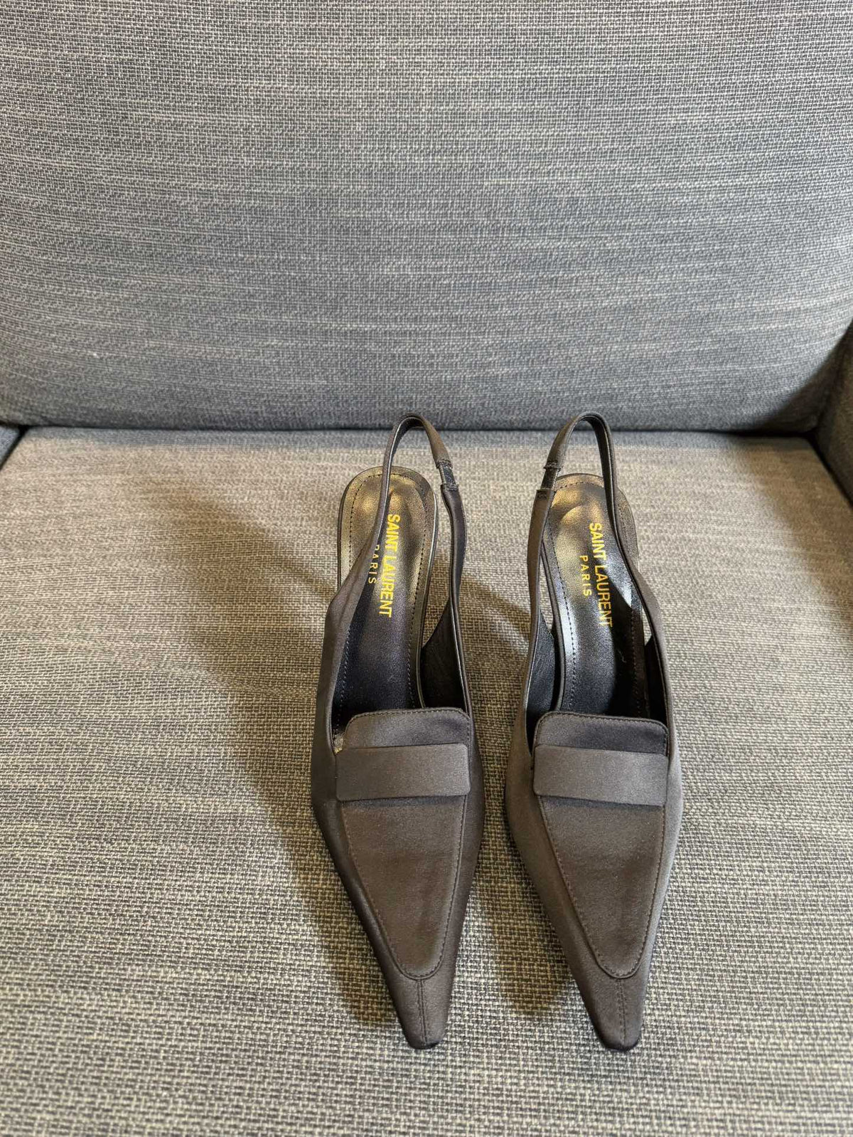 POINTED-TOE SLINGBACK PUMPS IN BLACK SILK