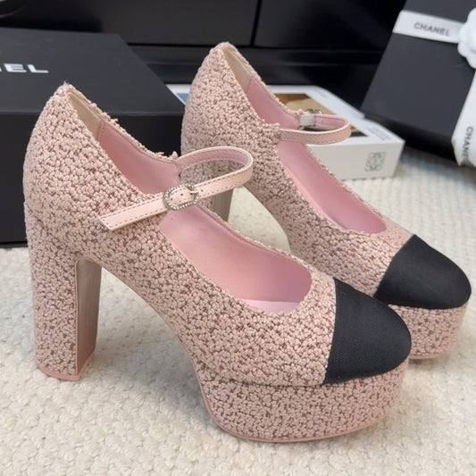 FLATFORM SANDAL IN LIGHT PINK TWEED AND BLACK FABRIC