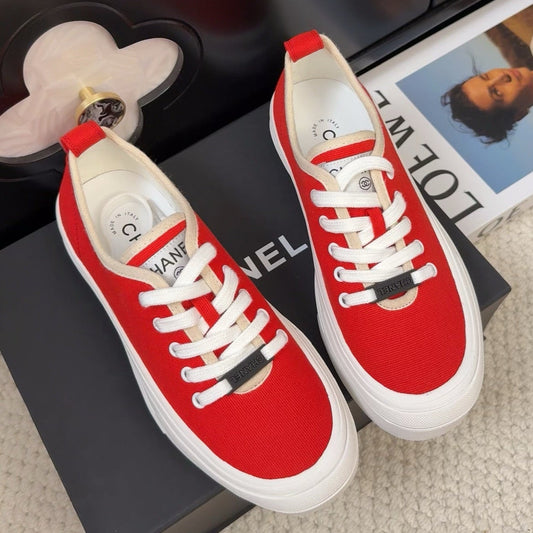 TRAINERS SHOES IN ORANGE RED FABRIC