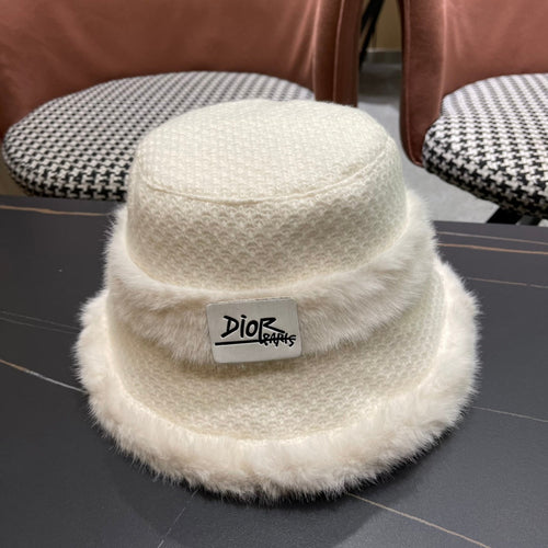 KNITTED BUCKET HAT IN WHITE FABRIC AND RABBIT FUR 431198
