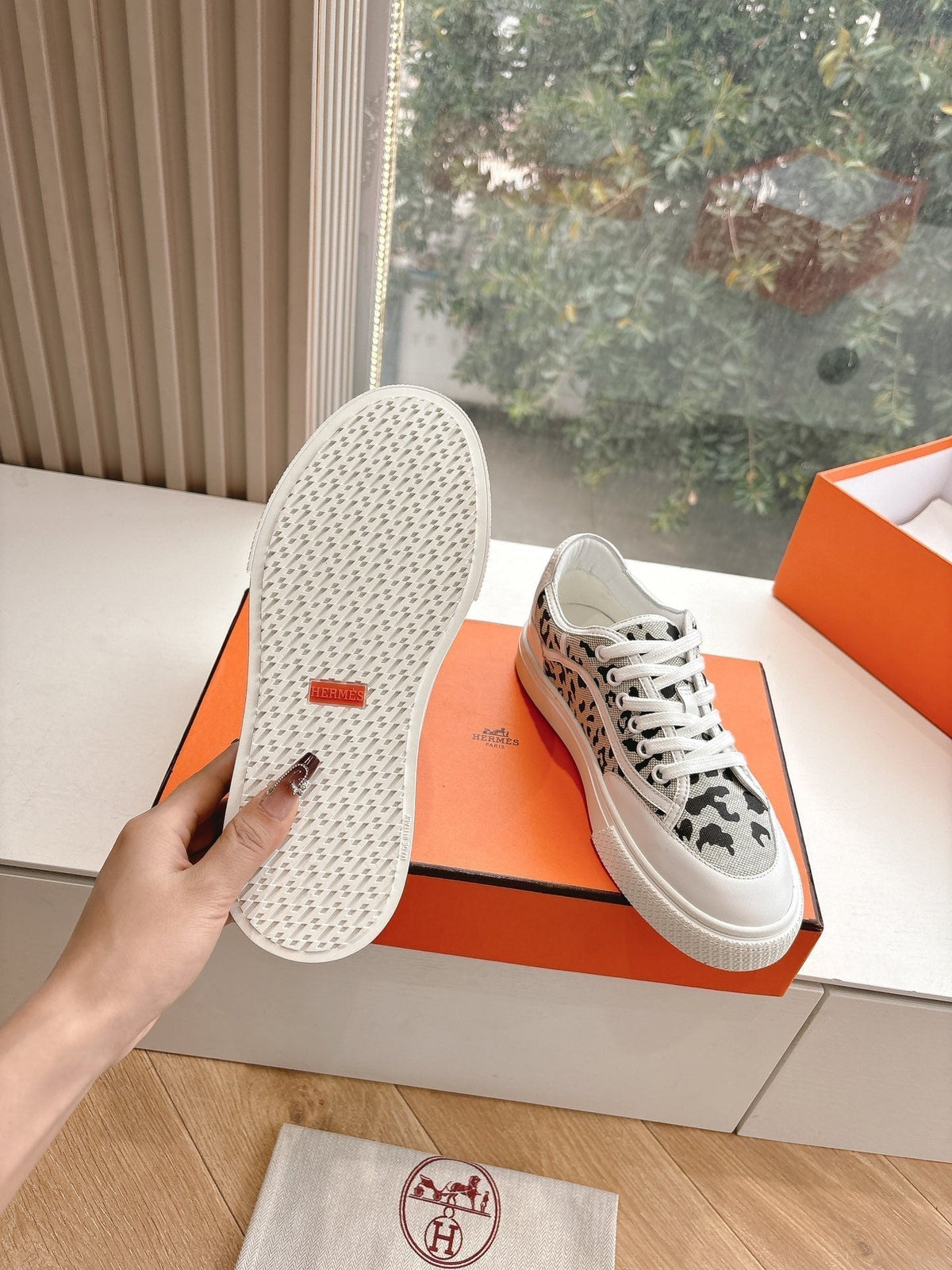 GET SNEAKER IN BLACK MIX PALE GRAY MAXI CANVAS AND CALFSKIN