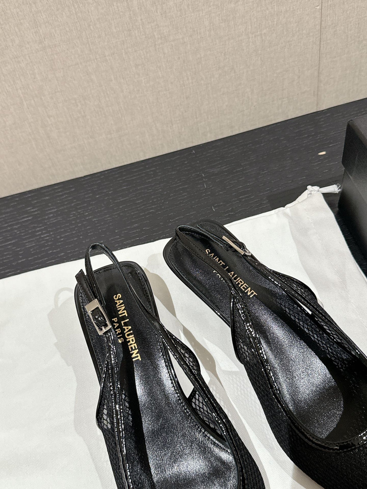 SL CHERISH BUCKLE SLINGBACK 45 BLACK MESH