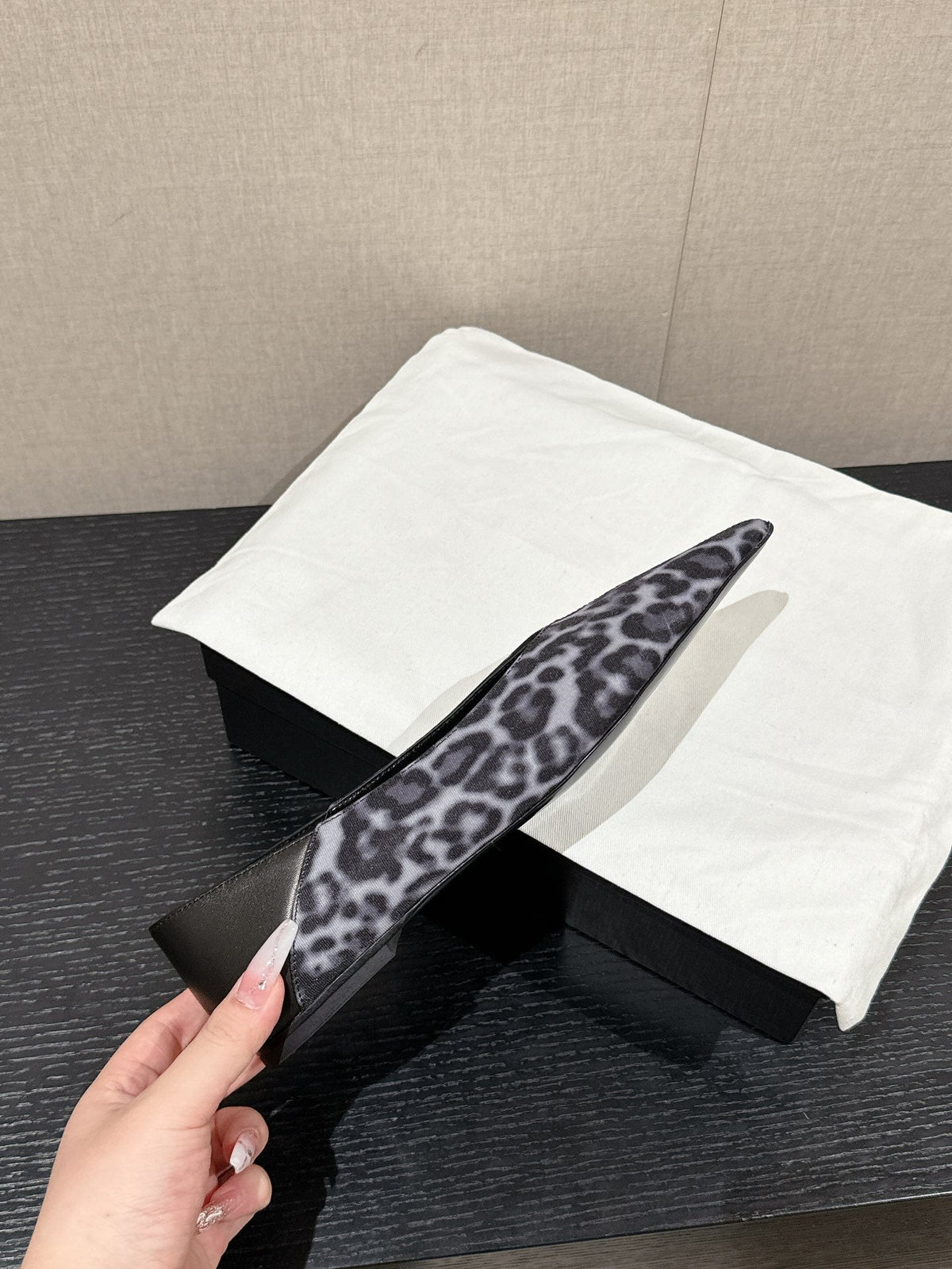 SL NOUR LEOPARD POINTED TOE BALLET BLACK CANVAS
