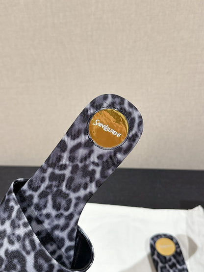SL CARLYLE LEOPARD SLIPPERS BLACK-WHITE CANVAS