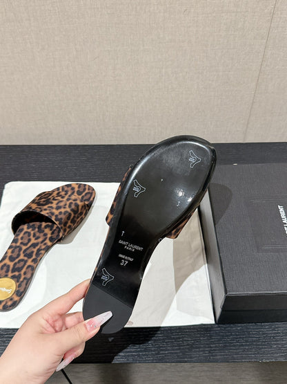 SL CARLYLE LEOPARD SLIPPERS AMBER CANVAS