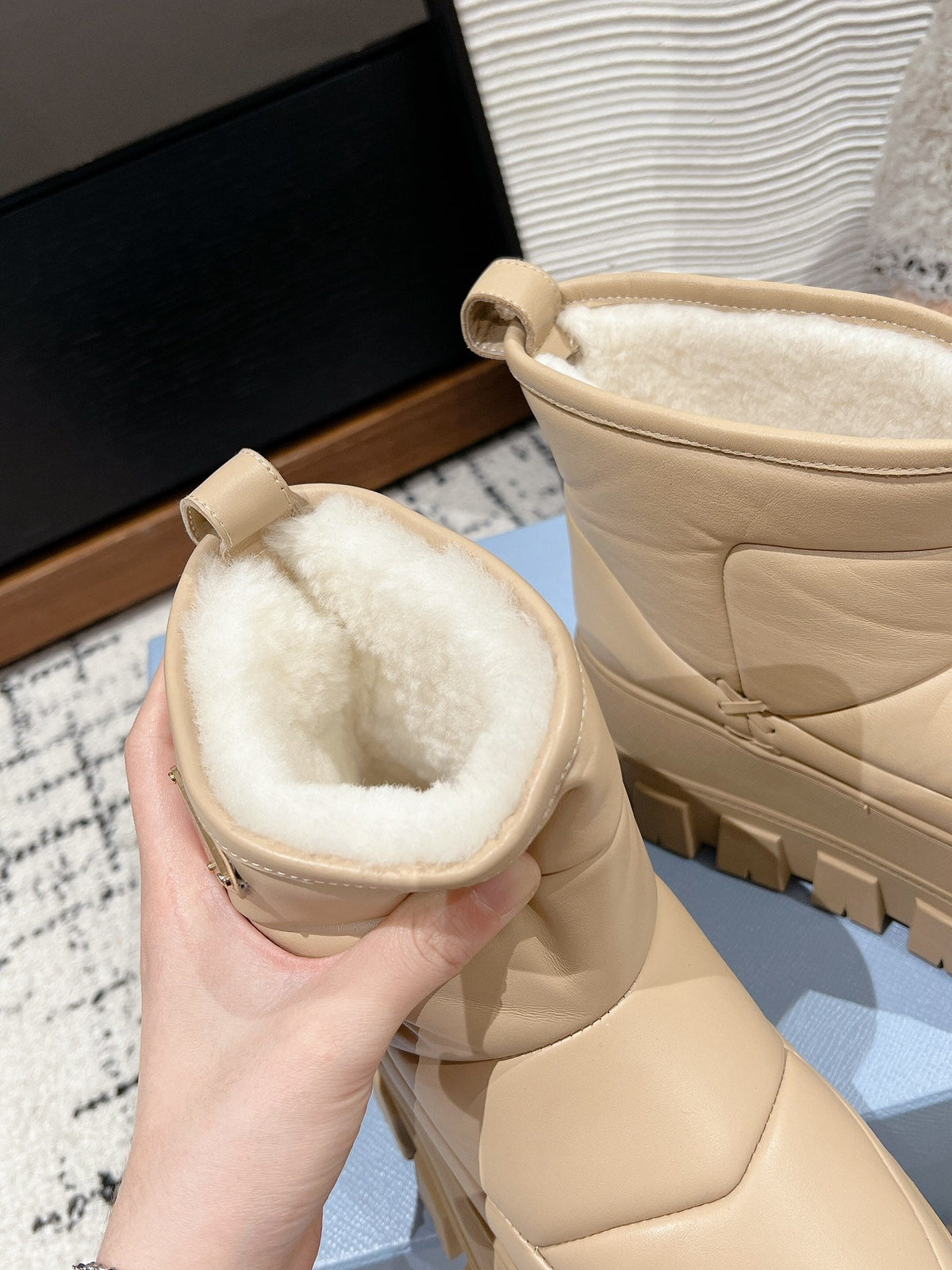 MONOLITH ANKLE BOOTS WITH STRAP IN BUFF BEIGE CALFSKIN AND FLEECE LINING