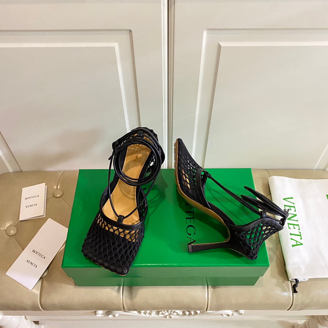 STRETCH LACE-UP SANDAL IN BLACK METALLIZED MESH AND LEATHER 9 CM