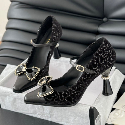 CC POINTED TOE HIGH HEELS IN BLACK VELVET AND LAMBSKIN GOLD HARDWARE