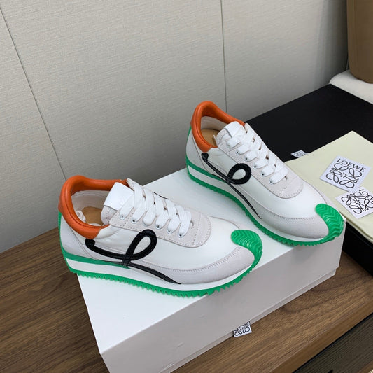 LW FLOW RUNNER SNEAKER WHITE-GREEN SUEDE