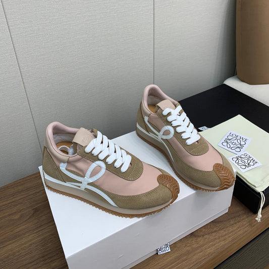 LW FLOW RUNNER SNEAKER PEANUT-PASTEL PINK SUEDE