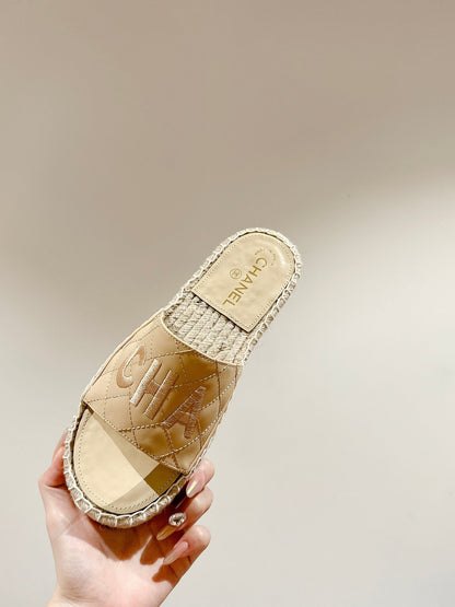 FLAT SLIPPERS IN BEIGE LAMBSKIN MIX WOVEN