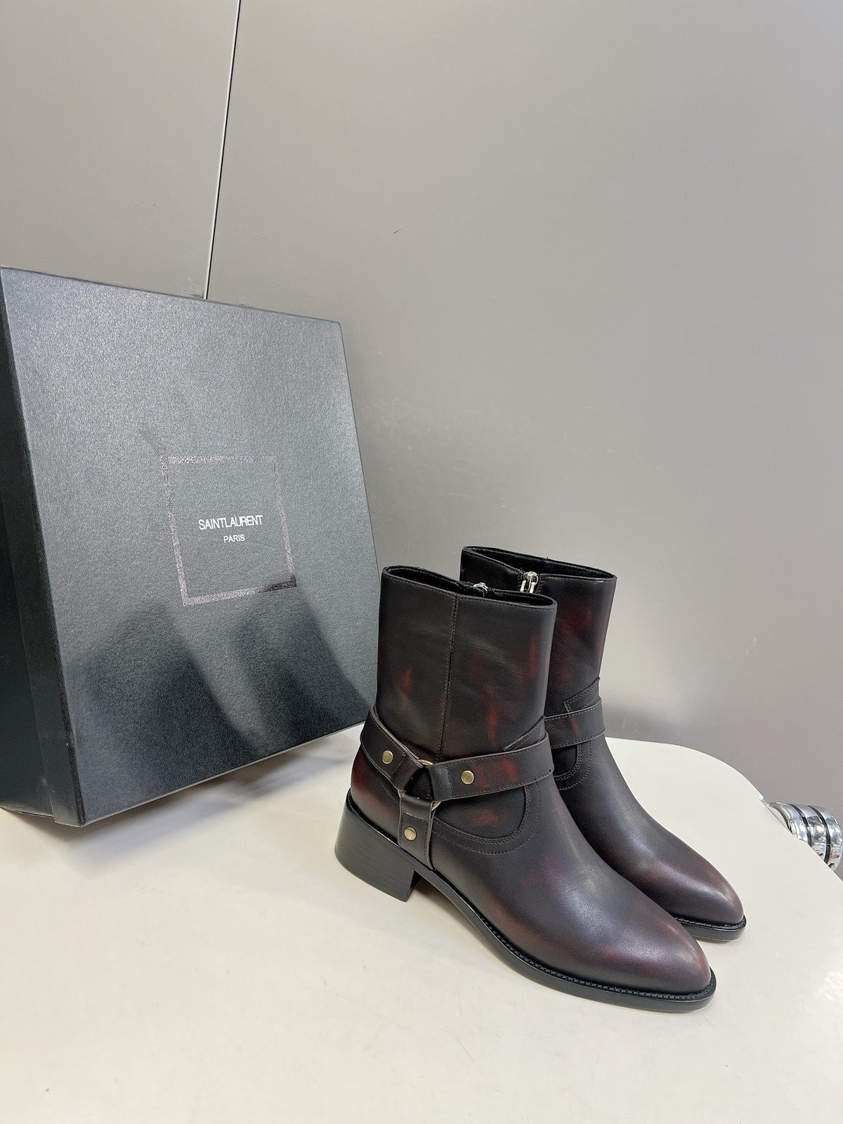SL HARNESS BOOTS BLACK AND GARNET CALFSKIN