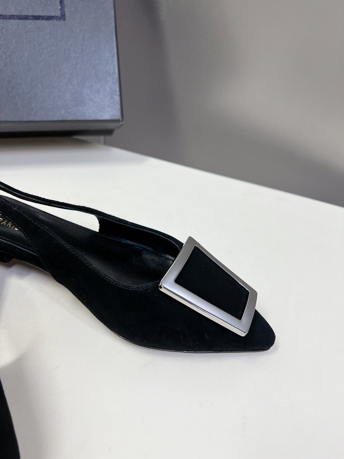 SL SQUARE BUCKLE SLINGBACK BLACK SUEDE