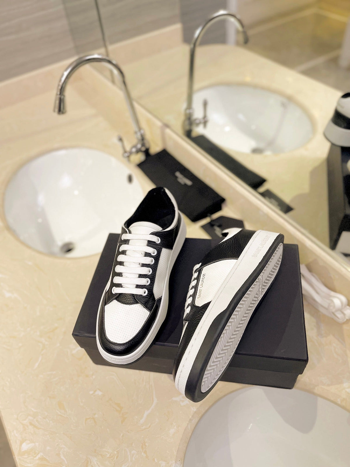 SL SL/61 SNEAKERS WHITE-BLACK CALFSKIN