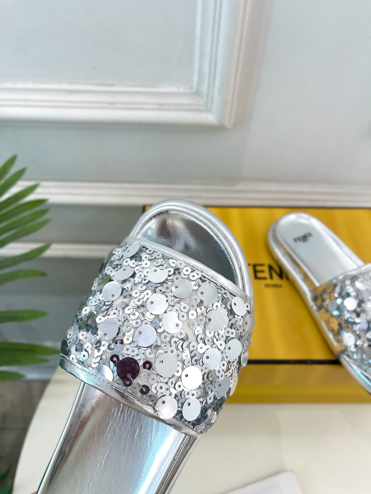FENDI THICK SOLE 3 CM SEQUIN SLIPPER SILVER