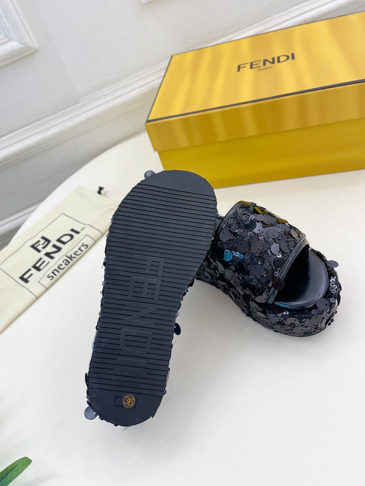 FENDI THICK SOLE 6 CM SEQUIN SLIPPER BLACK