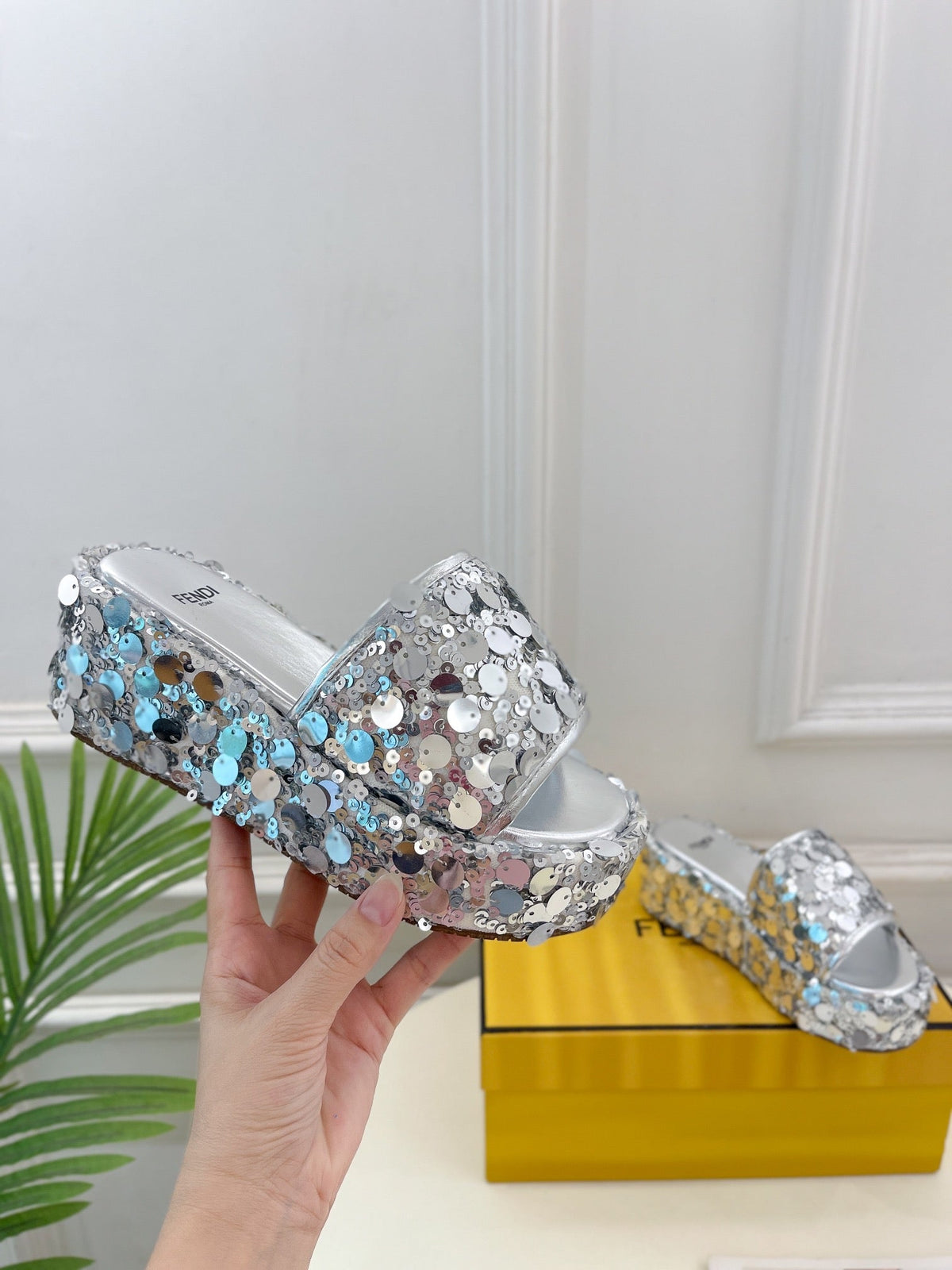 FENDI THICK SOLE 6 CM SEQUIN SLIPPER SILVER
