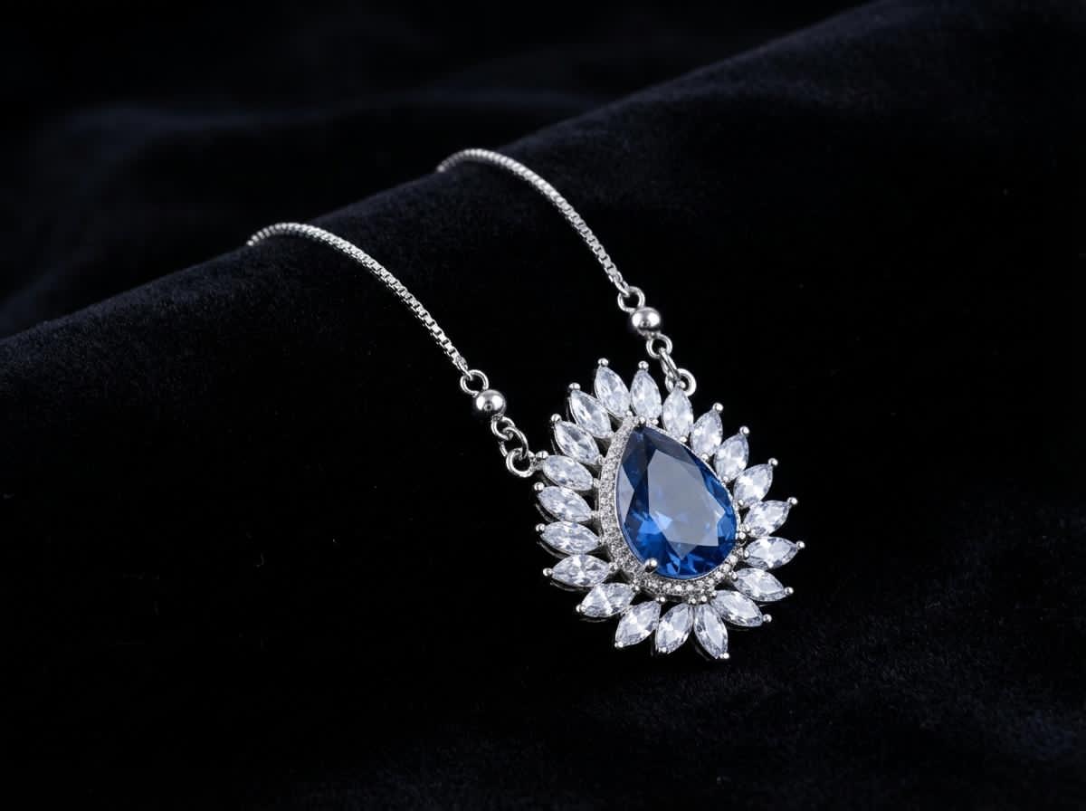 Blue diamond , inspired by Tictanic Queen