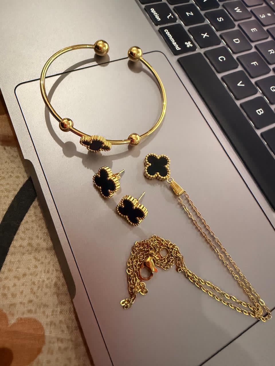 Luxury Black Clover Jewelry Set – Gold Plated | Waterproof | 4 Pcs Set | Free Delivery