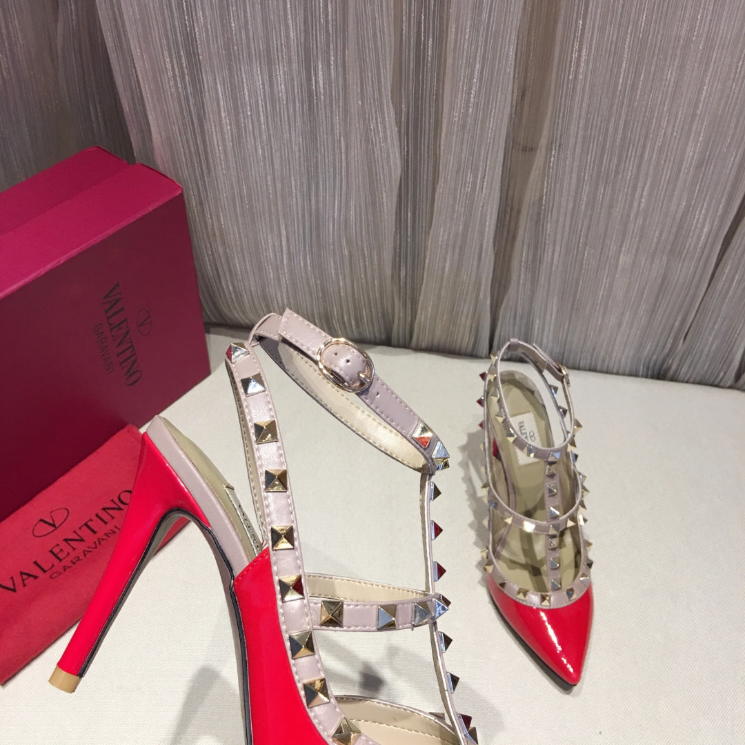 ROCKSTUD CAGED HIGH PUMP IN CHERRY RED MIX LIGHT PINK PATENT CALFSKIN 100 MM