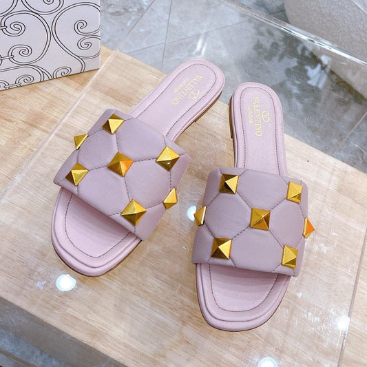 STUD FLAT SLIDE IN BABY PINK LAMBSKIN
